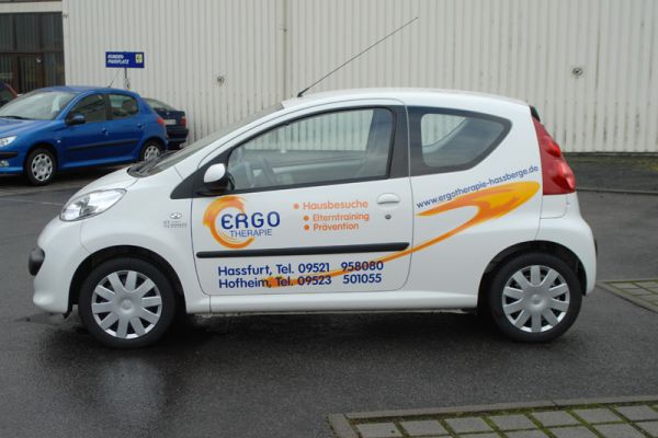 Fahrzeugbeklebung