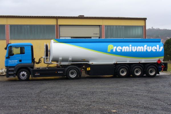 Fahrzeugbeklebung Premiumfuels